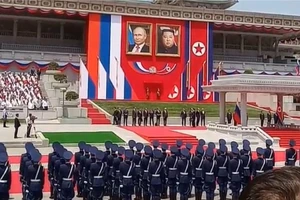 VIDEO: Triều Tiên tiếp đón trọng thể Tổng thống Putin 