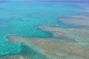 Trung Quốc diễn tập quân sự gần bãi cạn Scarborough