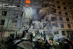 Chiến sự Nga-Ukraine 1-11: Nga phóng tên lửa, UAV khắp Ukraine; UAV Ukraine tấn công sâu 1.500 km vào lãnh thổ Nga