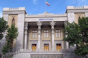 Lãnh sự quán Iran ở Syria bị phiến quân tấn công