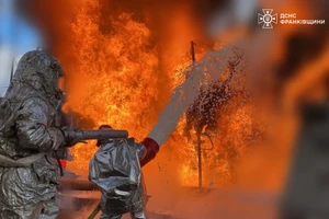 Nga nã gần 300 tên lửa và UAV vào hạ tầng năng lượng Ukraine, đáp trả vụ ATACMS 