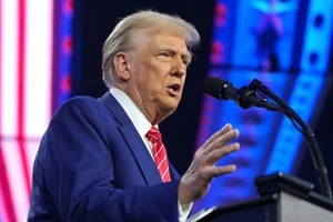 Ông Trump muốn sớm gặp ông Putin bàn giải quyết xung đột Ukraine 