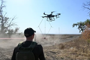 Chiến sự Nga-Ukraine 29-12: Ukraine tấn công kho vũ khí trong đất Nga; Moscow điều Su-35S, oanh tạc cơ đánh Ukraine tại Kursk