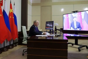 Ông Putin và ông Tập hội đàm, bàn quan hệ đối tác chiến lược, đối phó bên ngoài,...