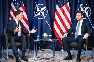 Châu Âu có những lựa chọn gì để tự vệ nếu không còn Mỹ?