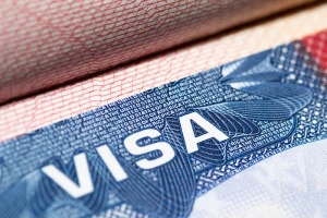 Du học sinh bị tước visa ở Mỹ: Những lỗi nào dễ bị, làm sao tránh?