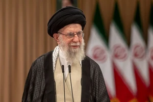 Iran: Lệnh trừng phạt của Mỹ không làm thay đổi chính sách của Tehran