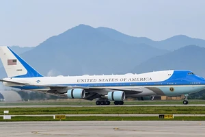 Ông Trump nói sắp nhận 'món quà xa xỉ' từ Qatar thay chuyên cơ Air Force One