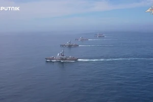 VIDEO: Hàng trăm tàu chiến, máy bay Nga tập trận hải quân 'Bão Tháng Bảy' 