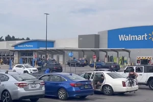 Đâm dao hàng loạt tại siêu thị ở Mỹ, 11 người bị thương