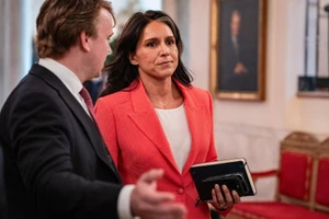 Mỹ cấm chia sẻ tin tình báo về đàm phán Nga-Ukraine với liên minh 'Ngũ Nhãn'?