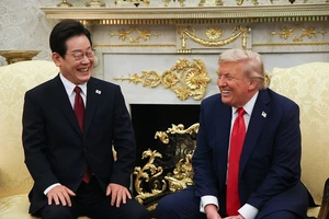 Toàn cảnh 140 phút thượng đỉnh Mỹ-Hàn với loạt vấn đề nóng các bên