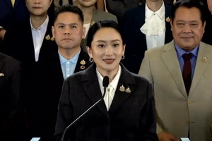 Thủ tướng Paetongtarn bị phế truất, phức tạp việc tìm người kế nhiệm 