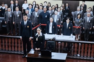 Tòa Hiến pháp Thái Lan phế truất Thủ tướng Paetongtarn 