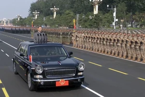 Chủ tịch Tập Cận Bình phát biểu khai mạc lễ duyệt binh ở Trung Quốc