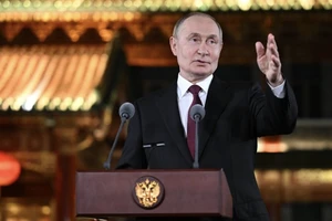 Ông Putin nói sẵn sàng tiếp đón ông Zelensky tại Moscow