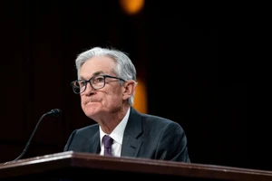 Tại sao Fed hạ lãi suất 0,25%, không 0,5% như ý cố vấn ông Trump?