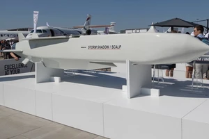 Ukraine tuyên bố nã tên lửa tầm xa Storm Shadow vào cơ sở quân sự quan trọng của Nga