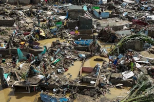 Philippines ban bố tình trạng khẩn cấp giữa thương vong, thiệt hại khủng khiếp vì bão Kalmaegi 