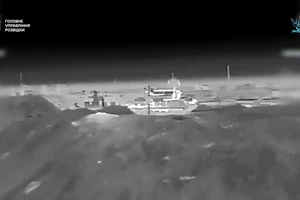 Chiến sự Nga-Ukraine 3-12: Có tin Ukraine bắt cựu binh Anh nghi làm gián điệp cho Nga; Ông Putin và Đặc phái viên Mỹ bàn gì suốt 5 tiếng gặp nhau?