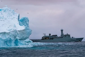 Châu Âu tăng tốc hành động về Greenland