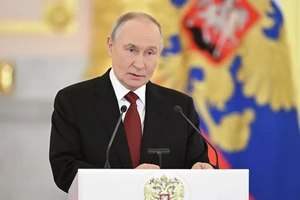 Ông Putin cảnh báo tình hình thế giới 'ngày càng xấu đi'