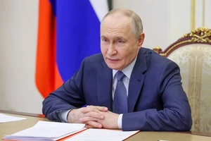 Ông Putin ngỏ ý đóng góp 1 tỉ USD cho Hội đồng Hòa bình do Mỹ đề xuất