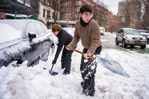 Sau bão tuyết lịch sử, Mỹ khả năng hứng tiếp bão mạnh cực đoan