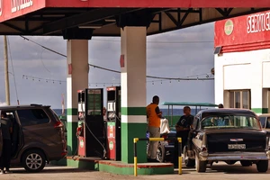 Công ty Mỹ sẽ được phép bán dầu sang Cuba, tàu dầu Nga đang tới Havana?