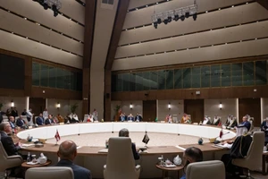 12 nước Ả Rập và Hồi giáo ra tuyên bố chung lên án Iran và Israel