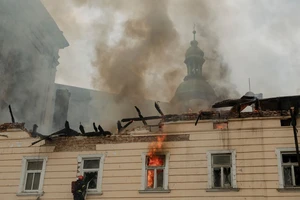 Chiến sự Nga-Ukraine 25-3: Nga tấn công ồ ạt ngành công nghiệp quốc phòng Ukraine; Kiev nói gần 1.000 UAV Nga quần thảo khắp Ukraine