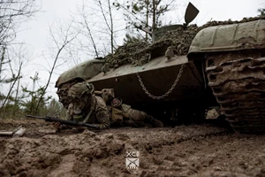 Chiến sự Nga-Ukraine 8-4: Kherson, Nikopol hứng đòn nặng, nhiều thương vong; Nga cáo buộc ông Zelensky ‘vượt lằn ranh đỏ’