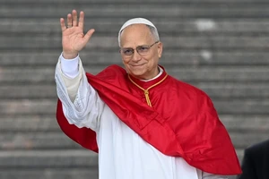 Giáo hoàng Leo XIV và ông Vance lên tiếng sau phát ngôn từ ông Trump