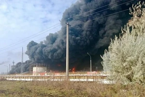 Chiến sự Nga-Ukraine 19-4: Ukraine nói tập kích 4 cơ sở dầu quan trọng của Nga; Moscow để ngỏ khả năng nối lại hòa đàm với Kiev