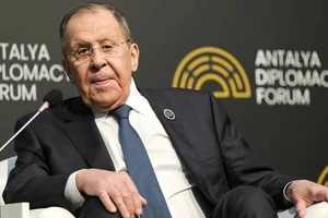 Ông Lavrov: Sự kiên nhẫn của Nga sắp cạn, đừng coi Moscow là 'hổ giấy'