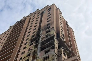 Chiến sự Nga-Ukraine 24-4: Ukraine tập kích sở chỉ huy Nga; EU áp gói trừng phạt thứ 20 lên Moscow, ông Medvedev lên tiếng