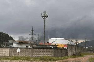 Chiến sự Nga-Ukraine 29-5: Ukraine nhắm mục tiêu nhà máy lọc dầu lớn nhất miền nam Nga; Moscow cảnh báo đánh mạnh Kiev bất cứ lúc nào
