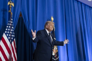 Chiến sự Trung Đông ngày 98: Ông Trump nêu khả năng gặp Lãnh tụ Tối cao Iran; Mỹ cam kết đảm bảo an ninh cho Kuwait