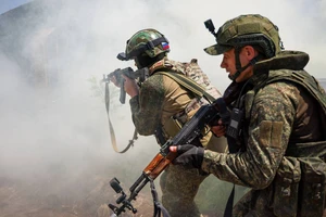 Chiến sự Nga-Ukraine 17-6: Loạt địa phương Ukraine hứng không kích; Moscow tuyên bố kiểm soát thêm lãnh thổ ở Donetsk