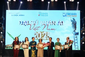 Phát động cuộc thi ‘Vì nụ cười trẻ em’