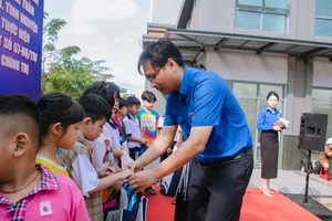 Tuổi trẻ thành phố xung kích, đẩy mạnh chuyển đổi số