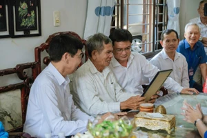 TP.HCM phục dựng 194 di ảnh Mẹ Việt Nam anh hùng và anh hùng liệt sĩ