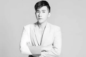 Nhà thiết kế Nam Phong qua đời, nhiều đồng nghiệp tiếc thương