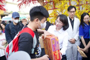 TP.HCM: Hơn 5.900 tỉ đồng chăm lo dịp Tết Nguyên đán 