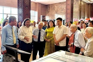 Bảo tàng Tôn Đức Thắng tiếp nhận nhiều hiện vật quý