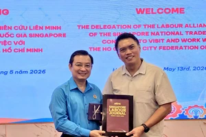 TP.HCM - Singapore hợp tác công đoàn, hướng đến mô hình trợ lý ảo AI