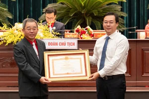 Ông Lê Quốc Phong đặt hàng nhiều nhiệm vụ quan trọng với Hội Chữ thập đỏ TP.HCM