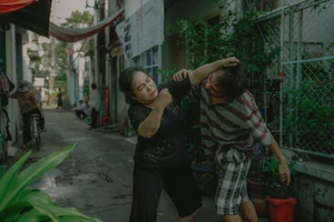 'Bố Già' hé lộ câu chuyện đằng sau đoạn First Look hoành tráng