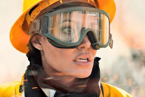 Những gương mặt tạo nên bom tấn 'Those Who Wish Me Dead'