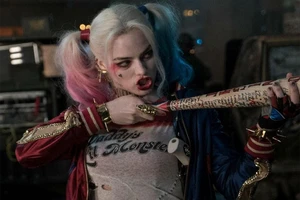 Tạo hình của 'điên nữ' Harley Quinn thay đổi ra sao sau các phần phim của DC?